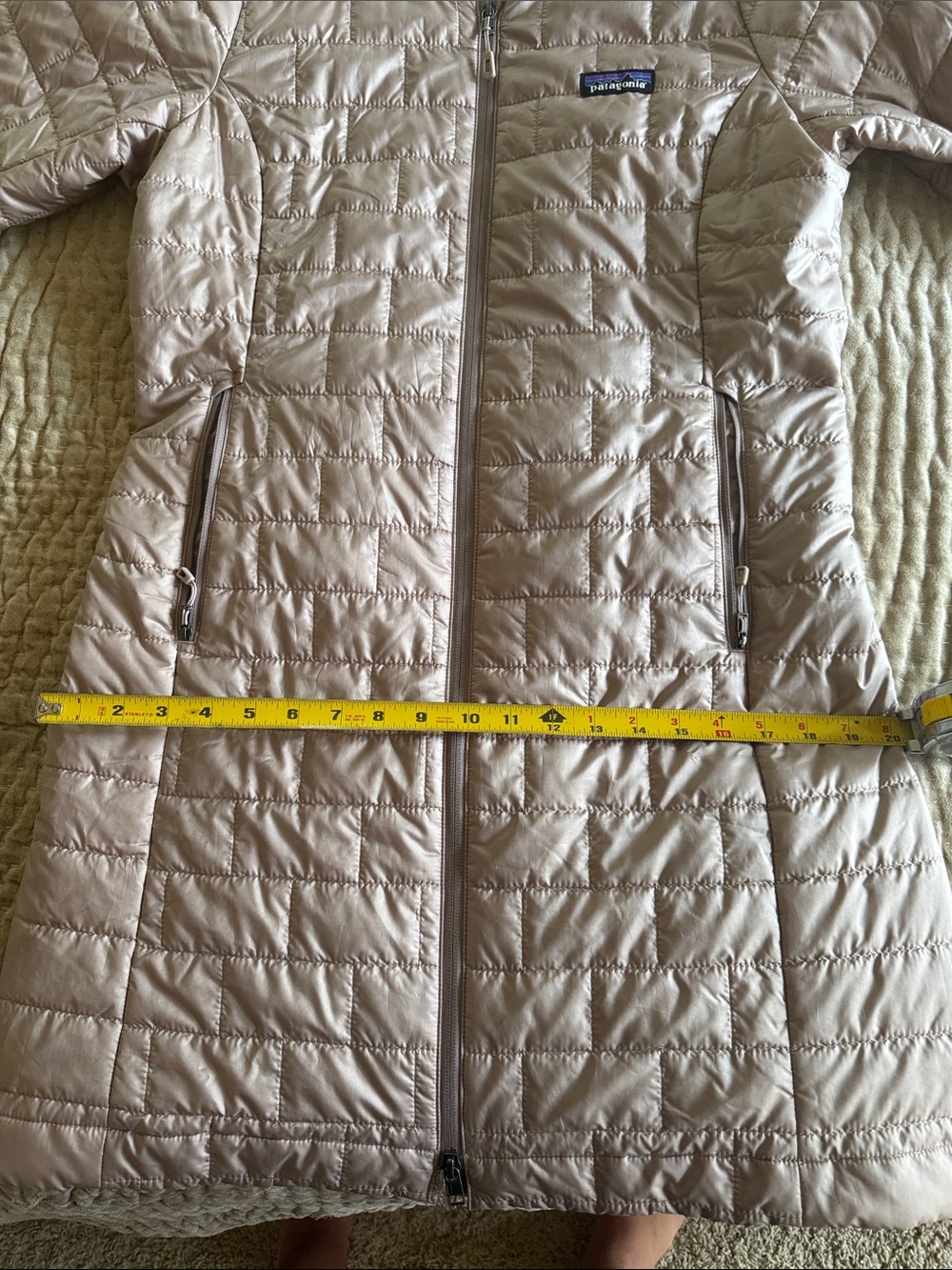 Patagonia women’s Nano puffer jacket - Picture 11 of 11